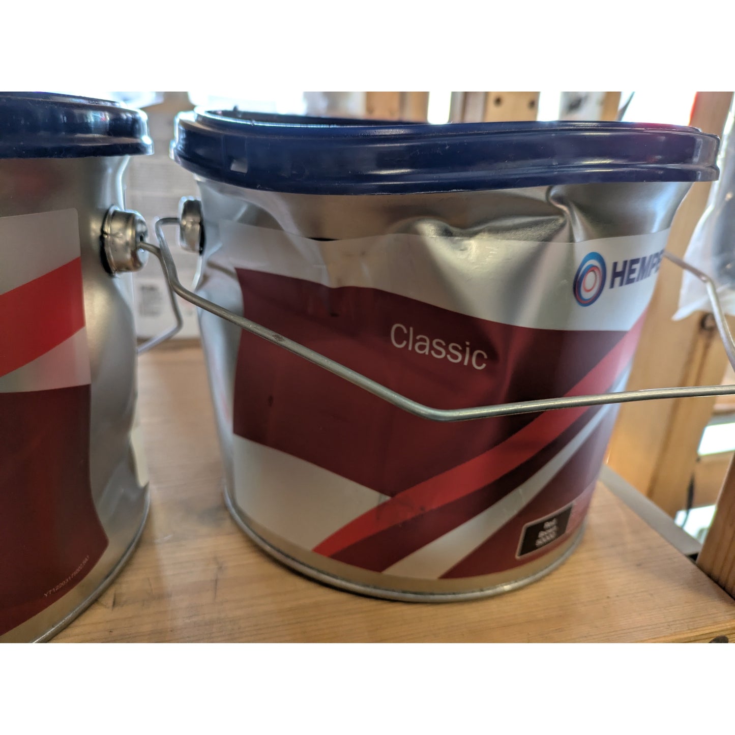 Clearance Dented Hempel Classic Self Eroding Antifouling Paint - 2.5 Litre